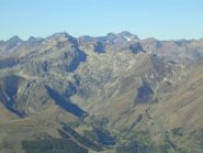 Zoom sulla Rocca dell'Abisso dalla Cima della Fascia