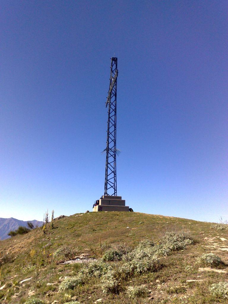 la croce vista di taglio
