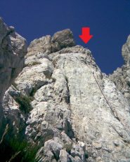 Enrico alla sosta del primo, lunghissimo tiro.