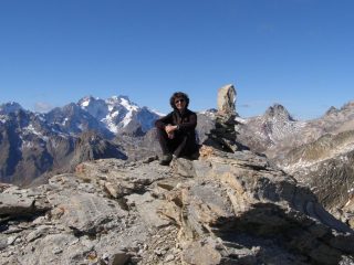 sullo sfondo La Meije dalla cima principale