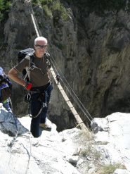 passerella che porta al sentiero di ritorno