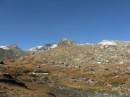 Dal Rif. Vaccarone: la Rocca d'Ambn nascosta dal Gros Muttet