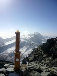 il faro e il Gran Paradiso