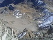 il colle,a destra, visto dalla vetta