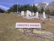 Monumento-Resti aereo precipitato