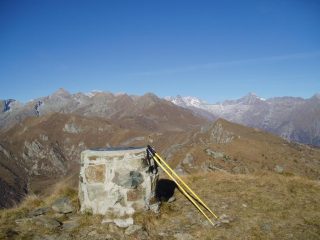 la vetta con tavola di orientamento