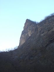 la rocca ormai in ombra