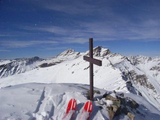 - vetta e fiocchi da vento