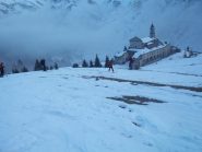 neve fino alla macchina...