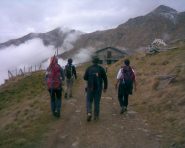 Arrivo al rifugio dell' Alpe Soglia..purtroppo chiuso