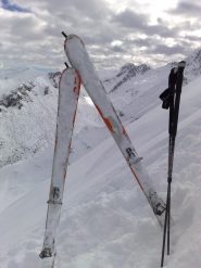 in cima..