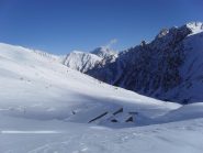 sopra l'alpe Flassin,sullo sfondo il Cervino