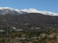 Cima Bonze al centro dai monti pelati