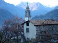 nel borgo di Carema
