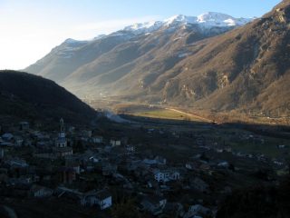 Carema e monte Cavallaria sullo sfondo