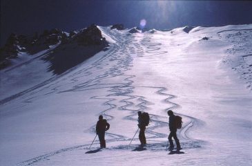 il ripido e bellissimo versante nord; itinerario del 19/3/1989  
