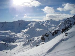 verso Dondena Rascias e Rosa dei Banchi