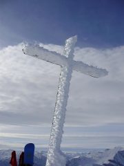 anche la croce di vetta oggi uno spettacolo