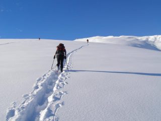 Tracciando sui pendii superiori