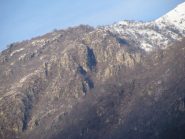 Zoom sul Deiro Nero dal ponte sull'Orco a Sparone