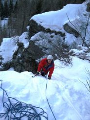 Angelo arriva in sosta