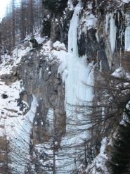 Nick nella totale verticalità dell'ucita di DIABOLIK