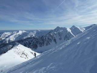 Sulla dorsale che porta in cima
