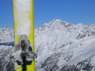 Il Monte Disgrazia visto dalla cima
