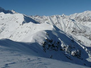 La dorsale nord verso la bocchetta balma delle basse