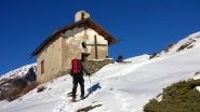 Davide e Luciano nei pressi della cappelleta di quota 1850 m. (1-1-2011)