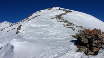 salendo lungo la cresta Sud (1-1-2011)