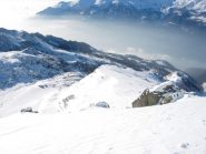 La dorsale vista da poco sotto la vetta