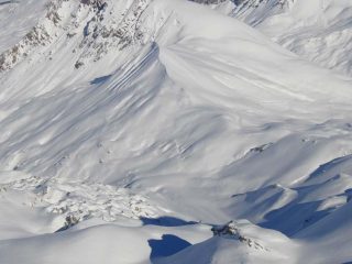 Al centro il colletto 2.494