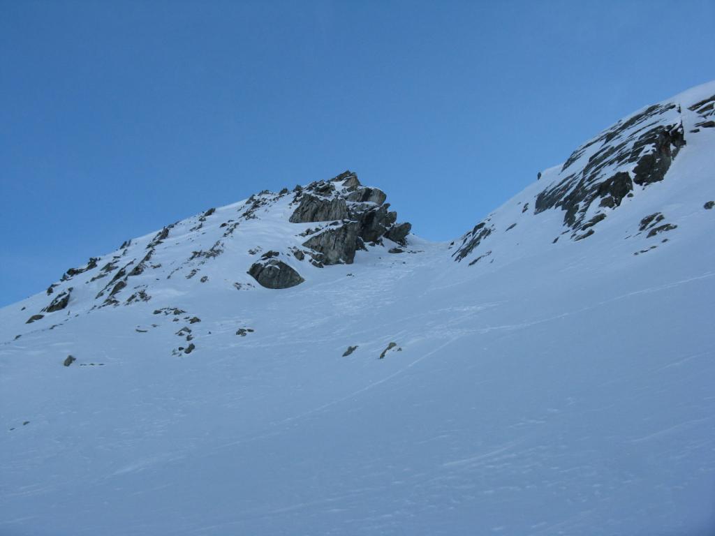 il pendio-canale a sinistra del colle della forcola