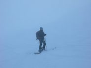 nella fitta nebbia