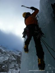 2° con sfondo i diedri di Zarhatustra