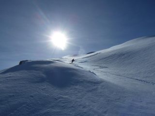 Prime curve dalla cima