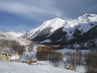 l'Alpet e la pointe Basse de Mary visti da Maljasset