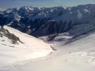 il vallone; tenersi a sx