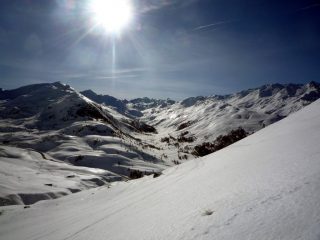 la parte finale con neve tipo primaverile