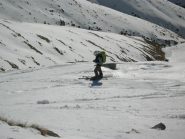 ... e si scende dall' altra parte! Pausa dopo la parte più ripida (foto di Ale)
