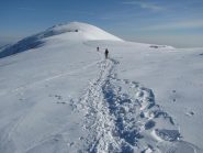 L'ultimo tratto pianeggiante che precede la vetta