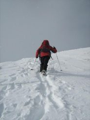 salendo verso la cima