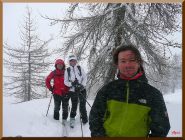...è ora di scendere sotto una fitta nevicata...!