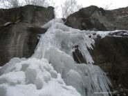 da sotto molto peggio