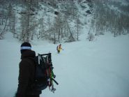 Gabriele surfa poco sopra Bogone