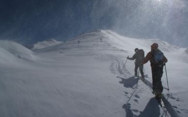 la cresta sommitale