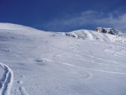 A destra il Monte Mucrone e a sinistra la cima Muanda
