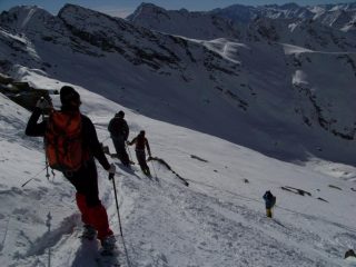 in discesa sotto la punta