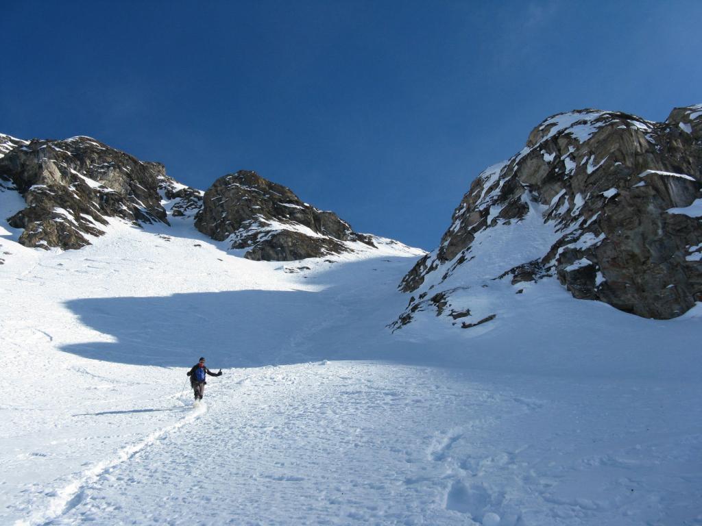discesa lungo il canale di sinistra